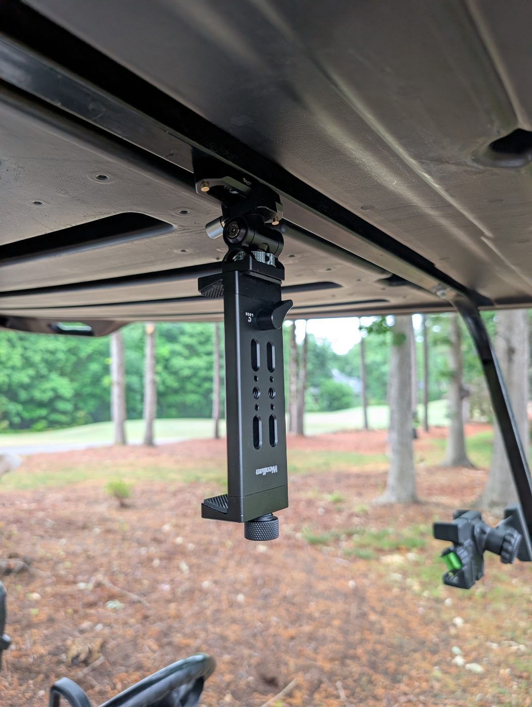 Mounting rail and tablet holder, rear view